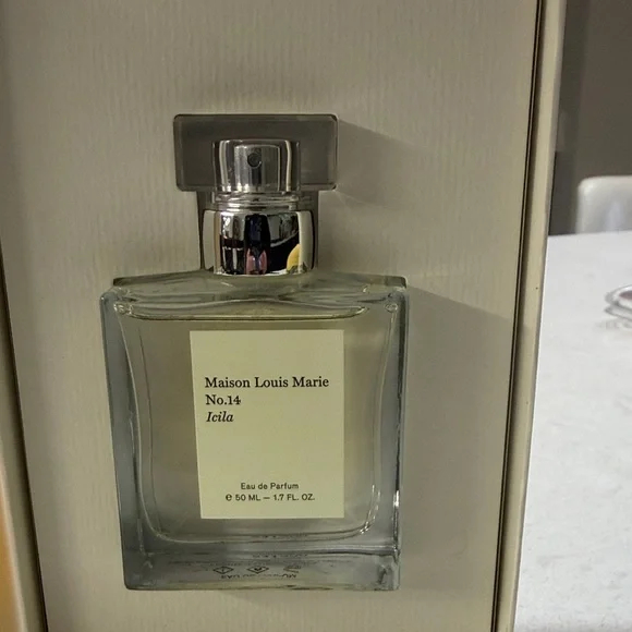 Maison Louis Marie Perfume and Body Mist Set - Picture 3 of 5